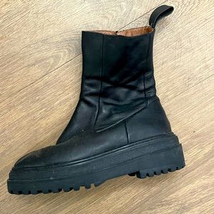 Lug Sole High Ankle Zara Boots